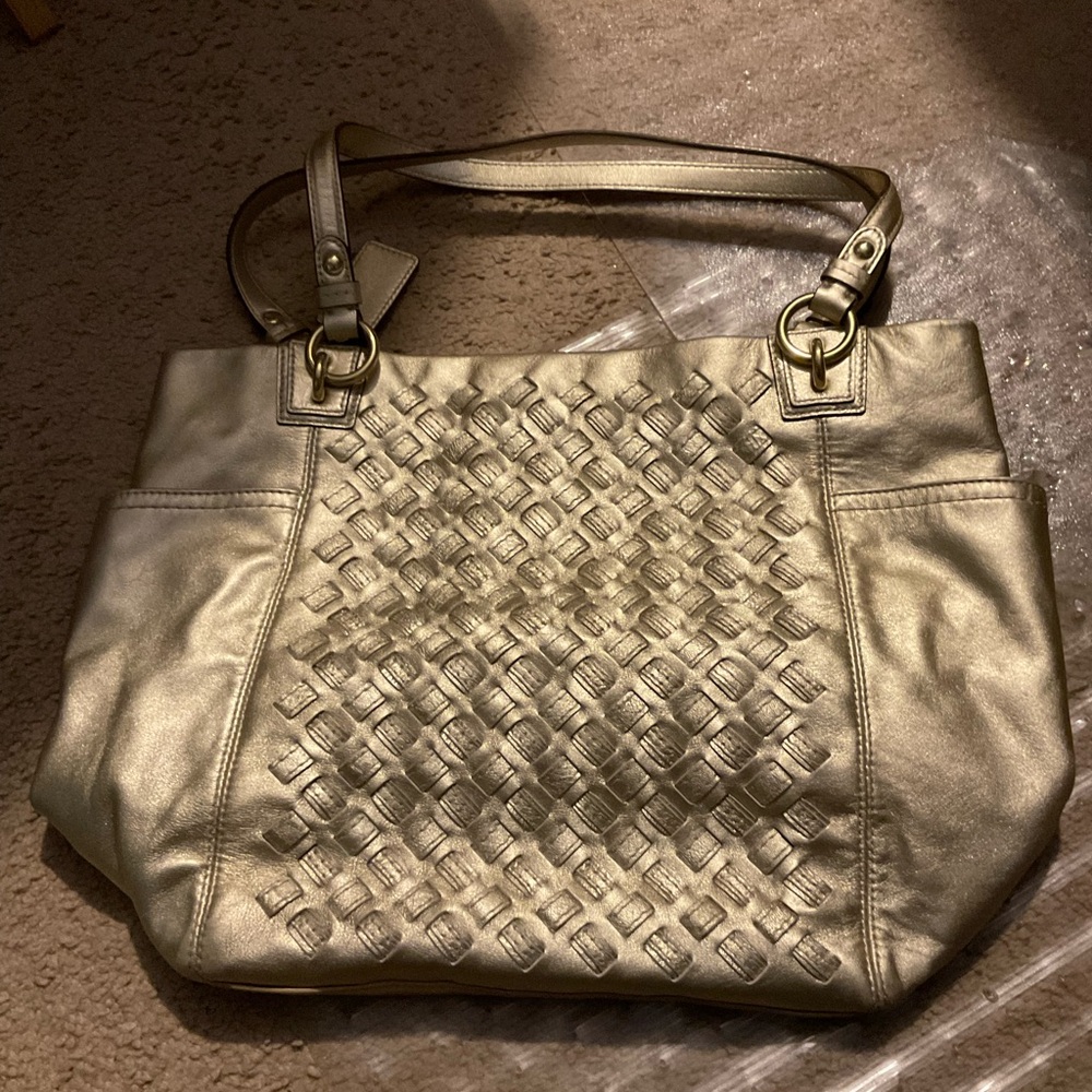 Coach gold basket weave NS metallic E1169-F17099